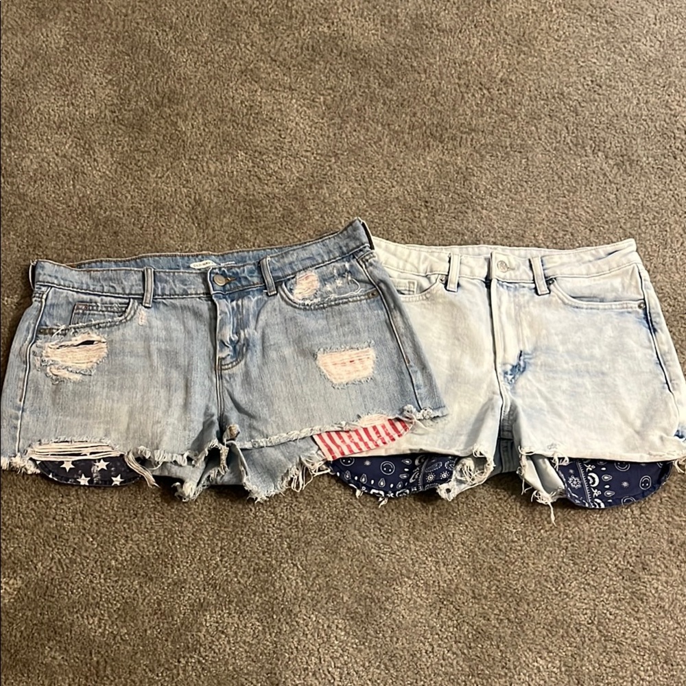 Bundle of two Old Navy denim shorts.